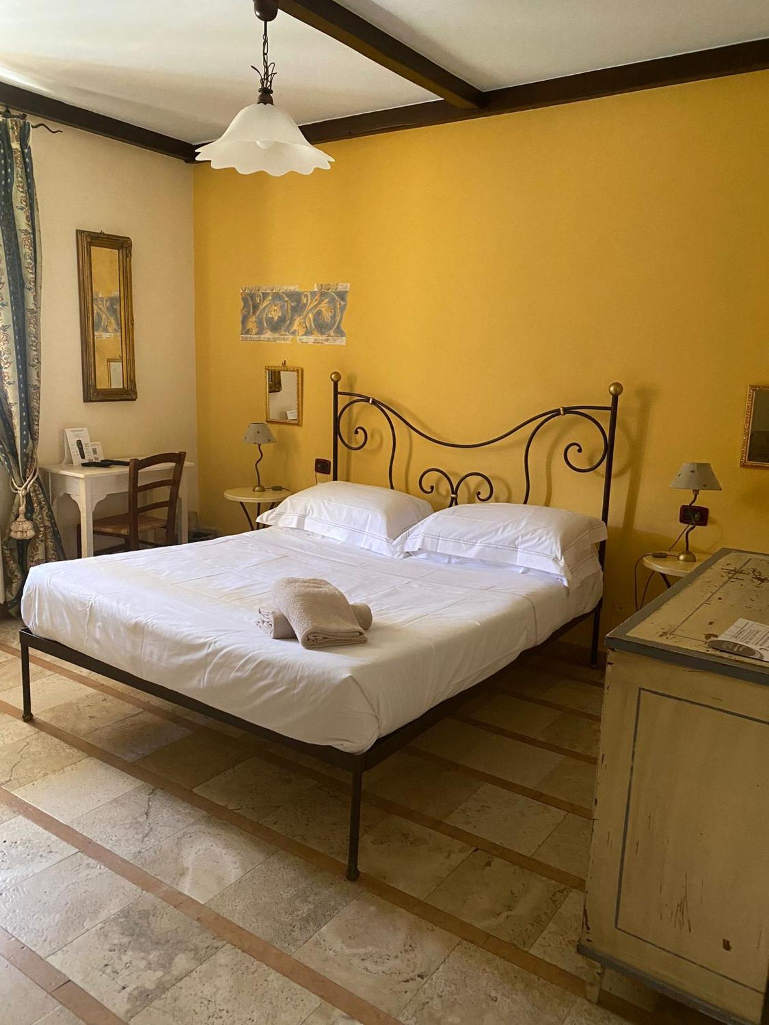 לינה וארוחת בוקר Unica Assisi Agri-Charming House מראה חיצוני תמונה