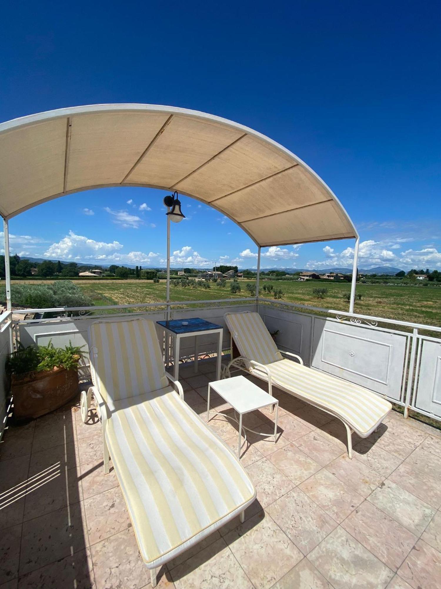לינה וארוחת בוקר Unica Assisi Agri-Charming House מראה חיצוני תמונה