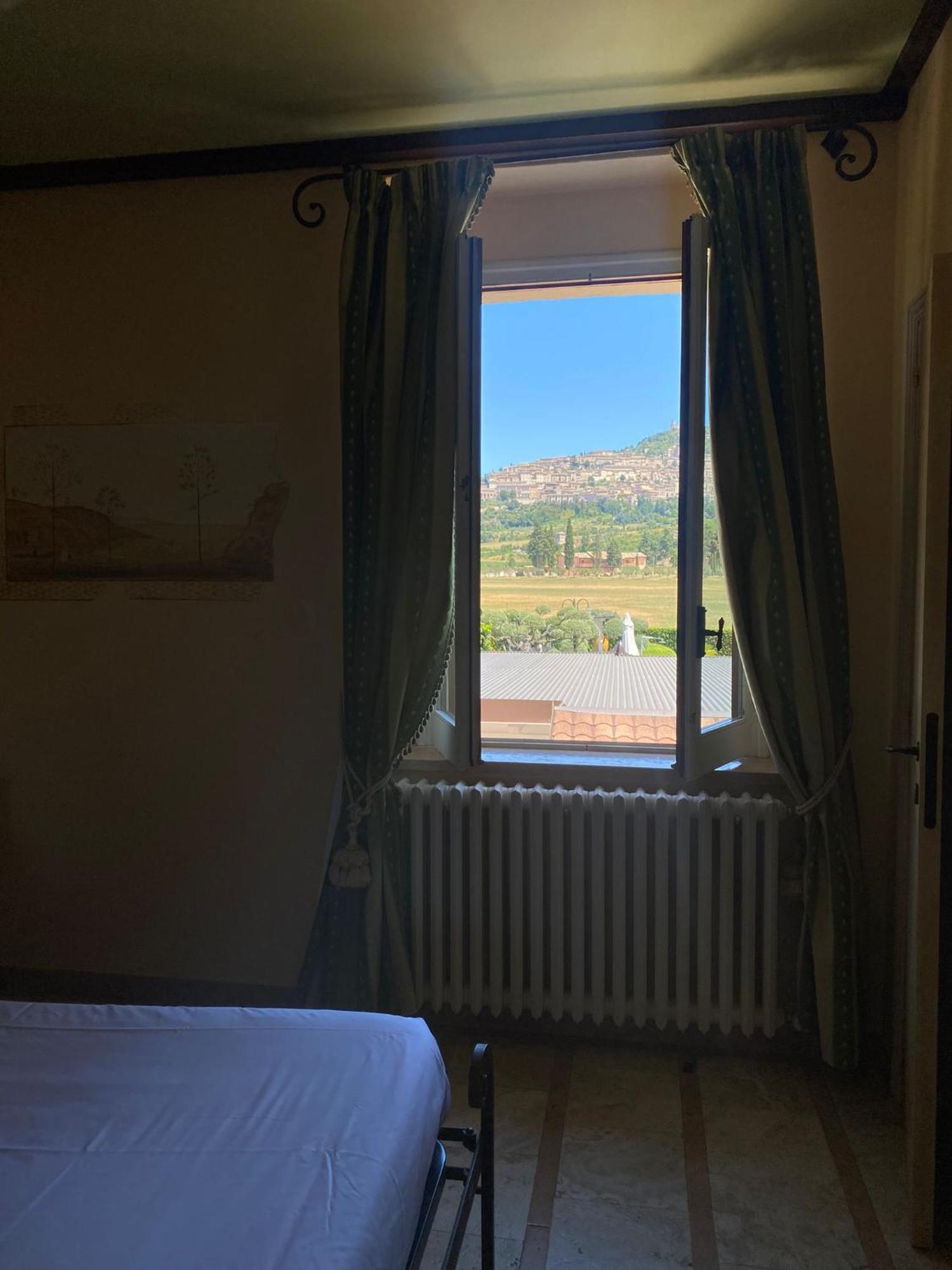 לינה וארוחת בוקר Unica Assisi Agri-Charming House מראה חיצוני תמונה