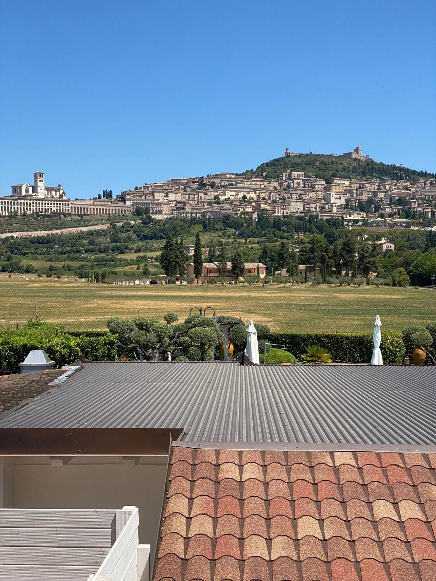 לינה וארוחת בוקר Unica Assisi Agri-Charming House מראה חיצוני תמונה
