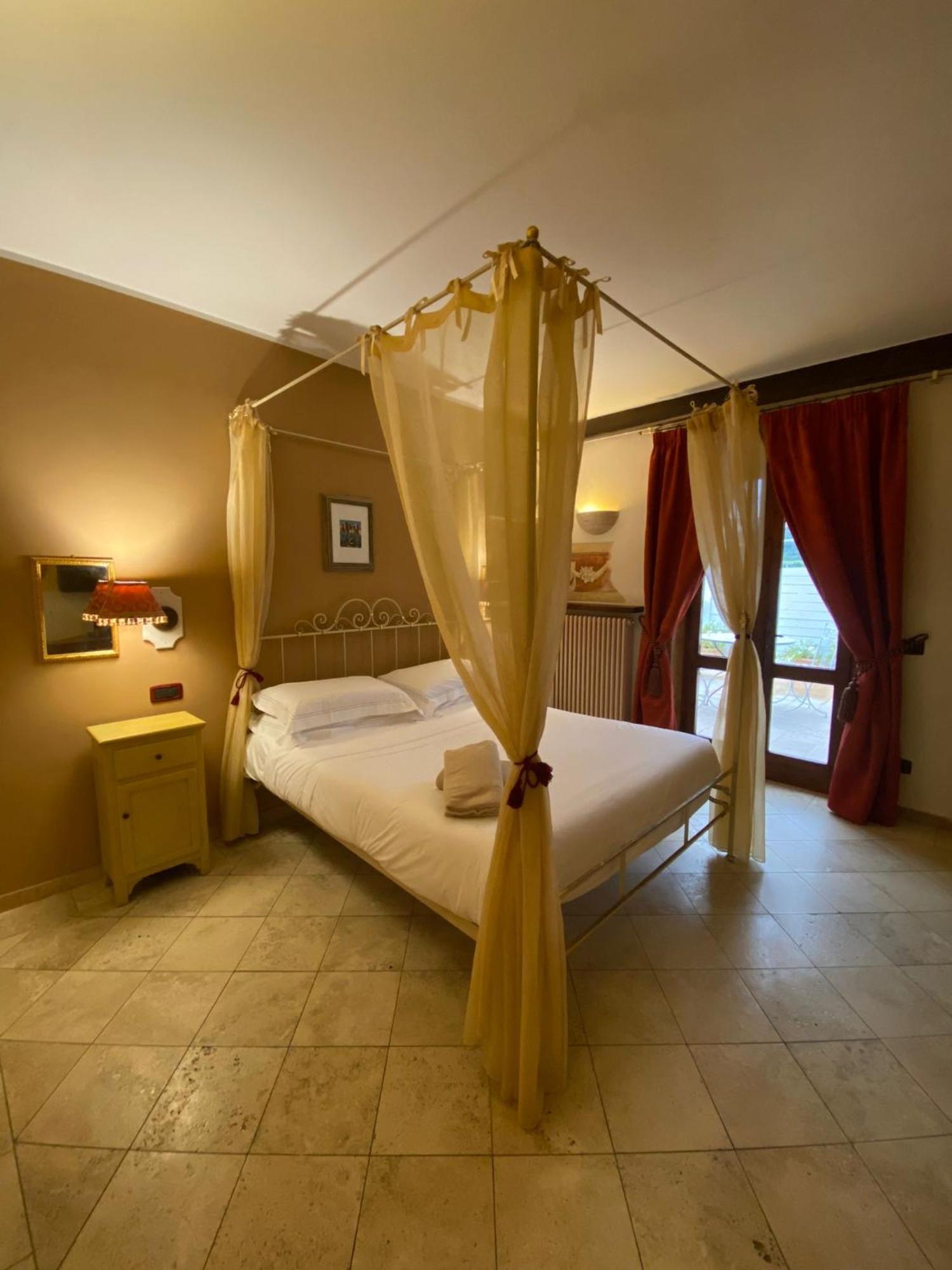 לינה וארוחת בוקר Unica Assisi Agri-Charming House מראה חיצוני תמונה