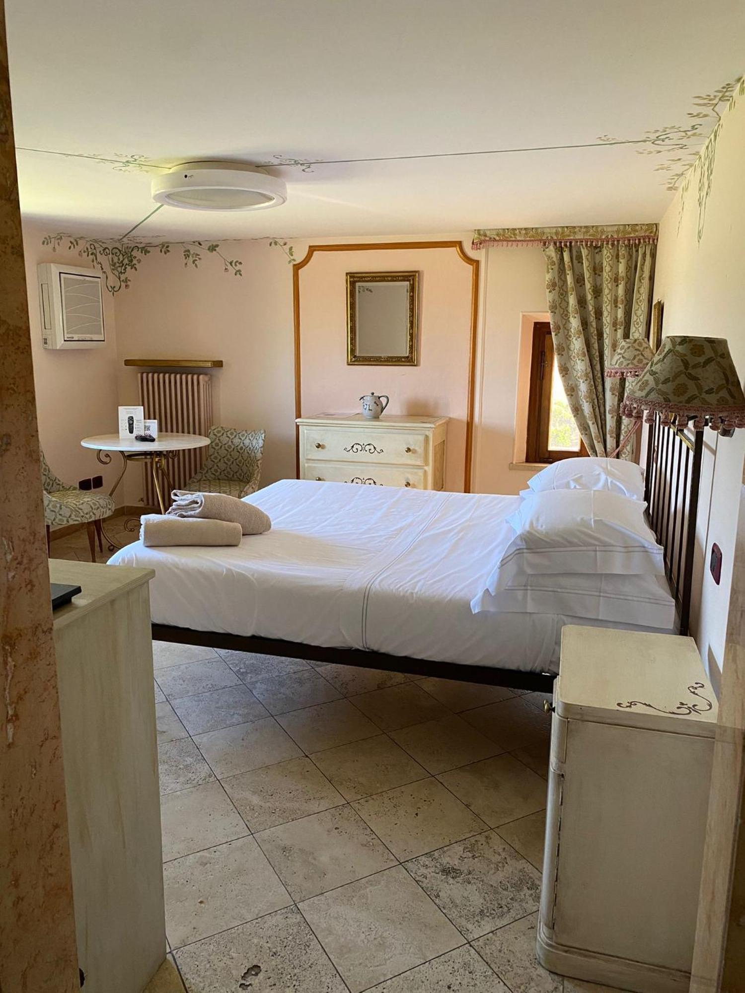 לינה וארוחת בוקר Unica Assisi Agri-Charming House מראה חיצוני תמונה